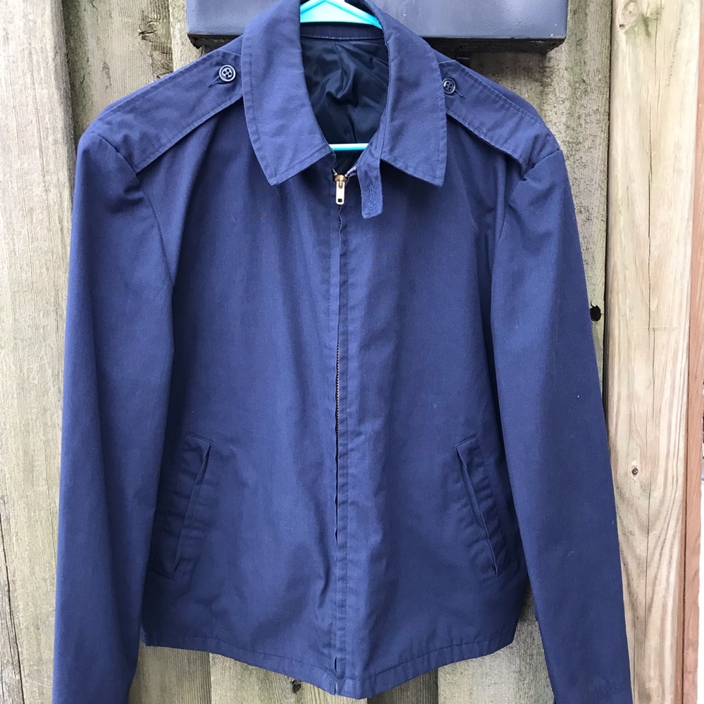Van Heusen windbreaker